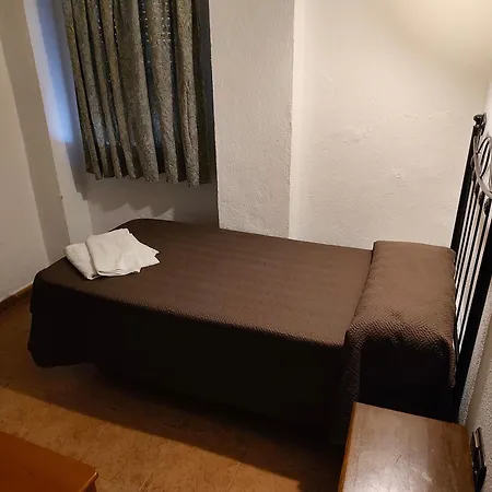 招待所 Adrian 匹扎拉